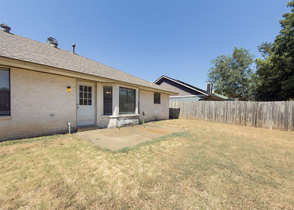812 Countrywood Lane Property Photo 34