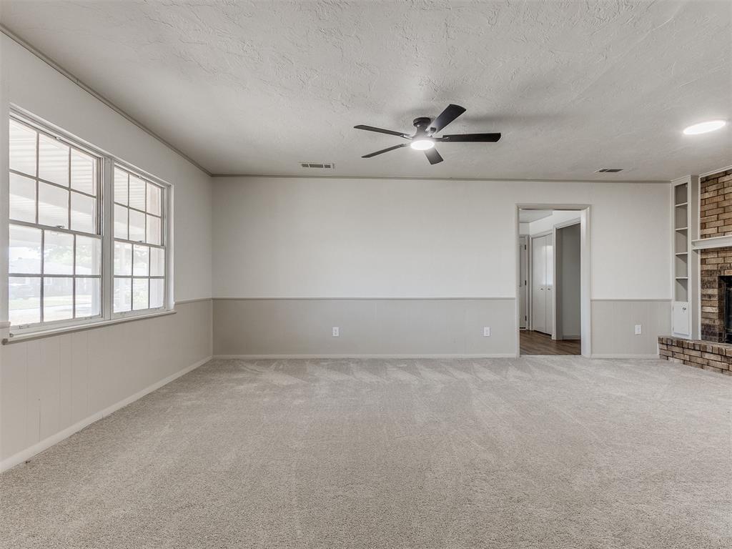 233 E Key Boulevard Property Photo 9
