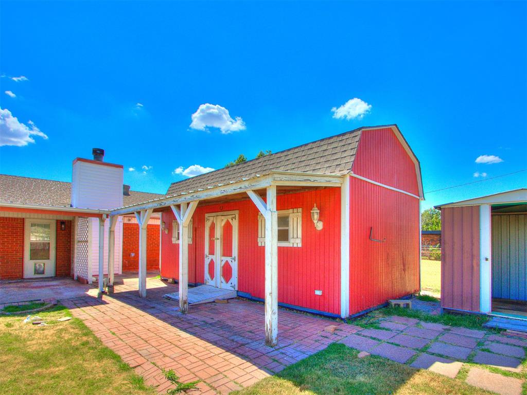 233 E Key Boulevard Property Photo 36