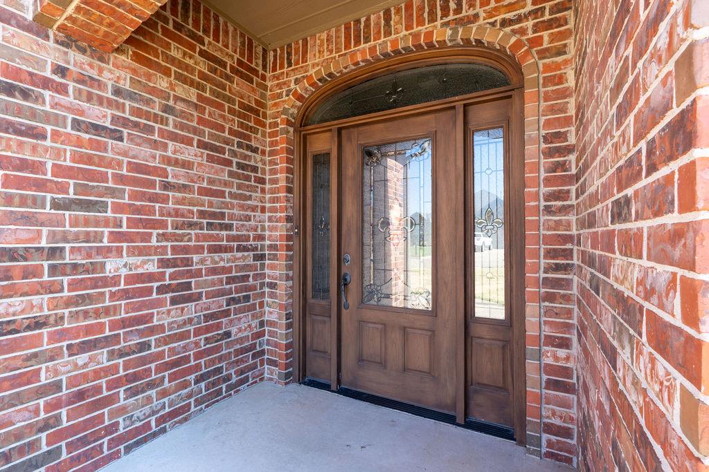 2520 E Bradley Street Property Photo 3