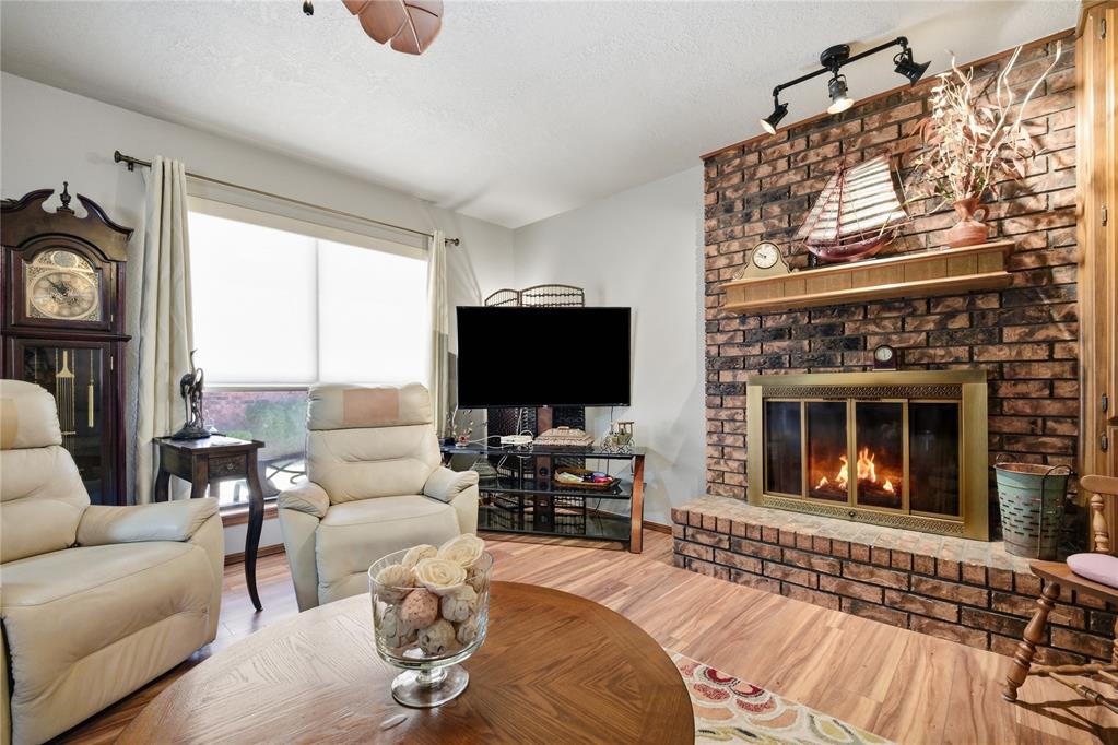 1710 Lionsgate Circle Property Photo 6
