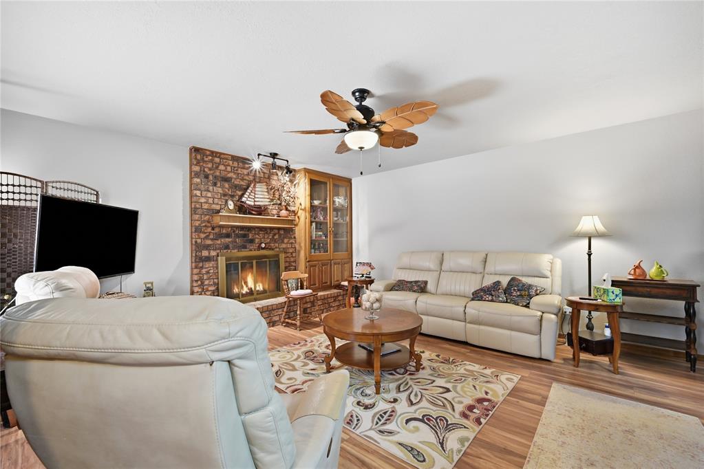 1710 Lionsgate Circle Property Photo 7