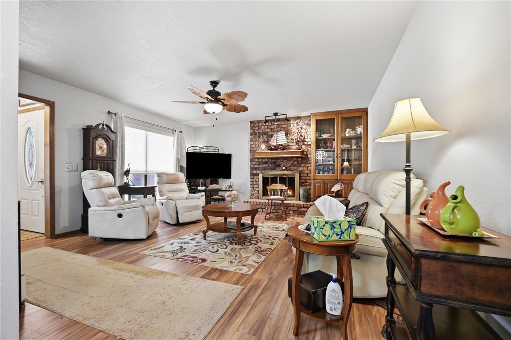 1710 Lionsgate Circle Property Photo 8