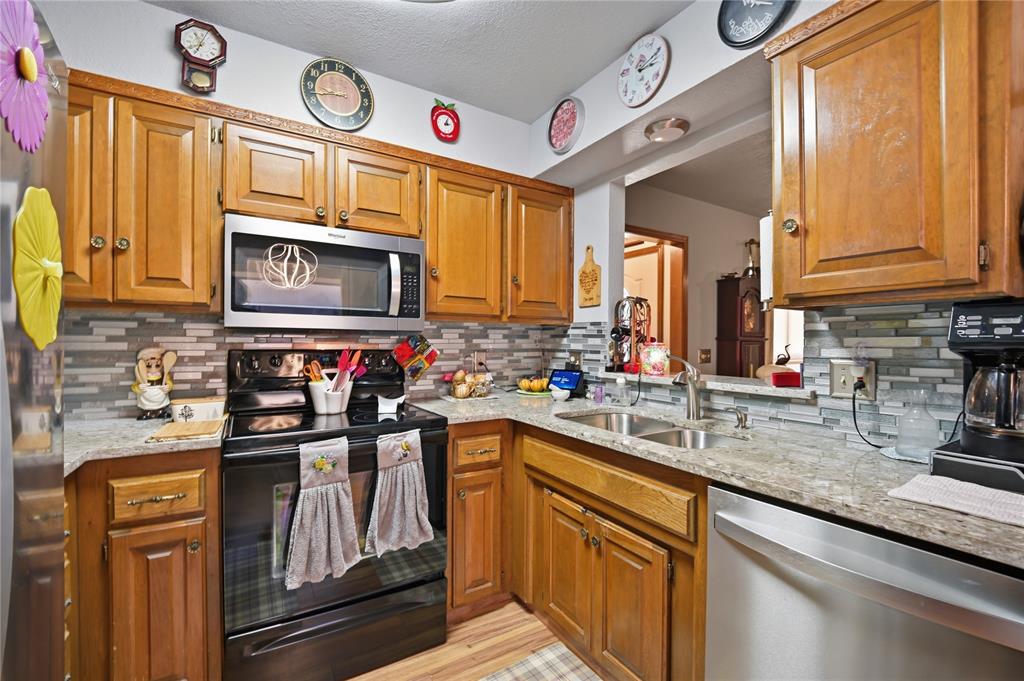 1710 Lionsgate Circle Property Photo 11