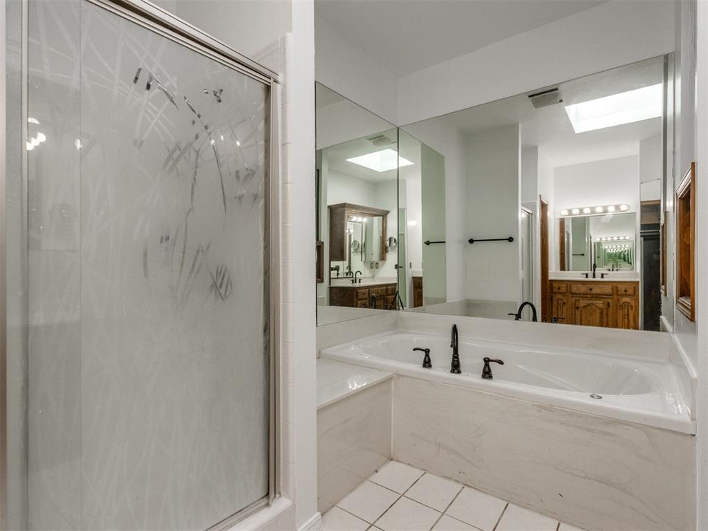 8020 Nw 100th Street Property Photo 11