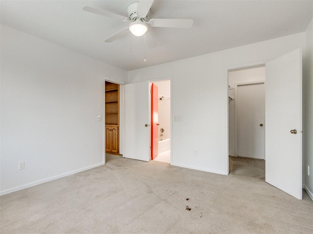 8020 Nw 100th Street Property Photo 33