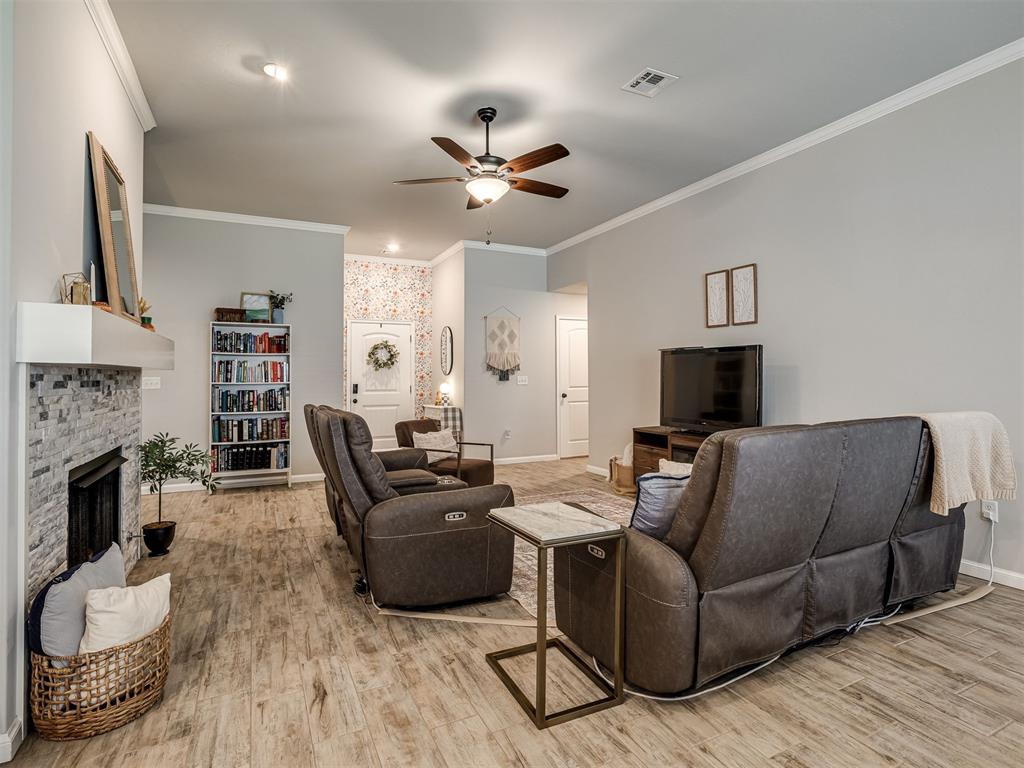 1105 Blackjack Creek Drive Property Photo 6