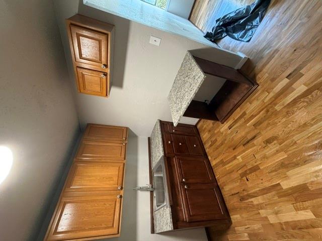 2904 S Indiana Avenue Property Photo 14