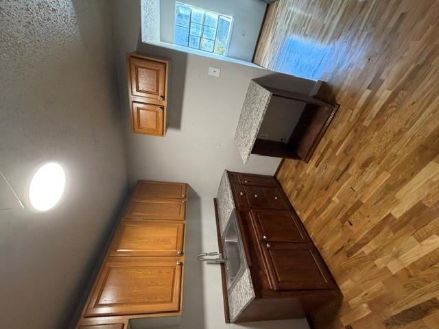 2904 S Indiana Avenue Property Photo 15