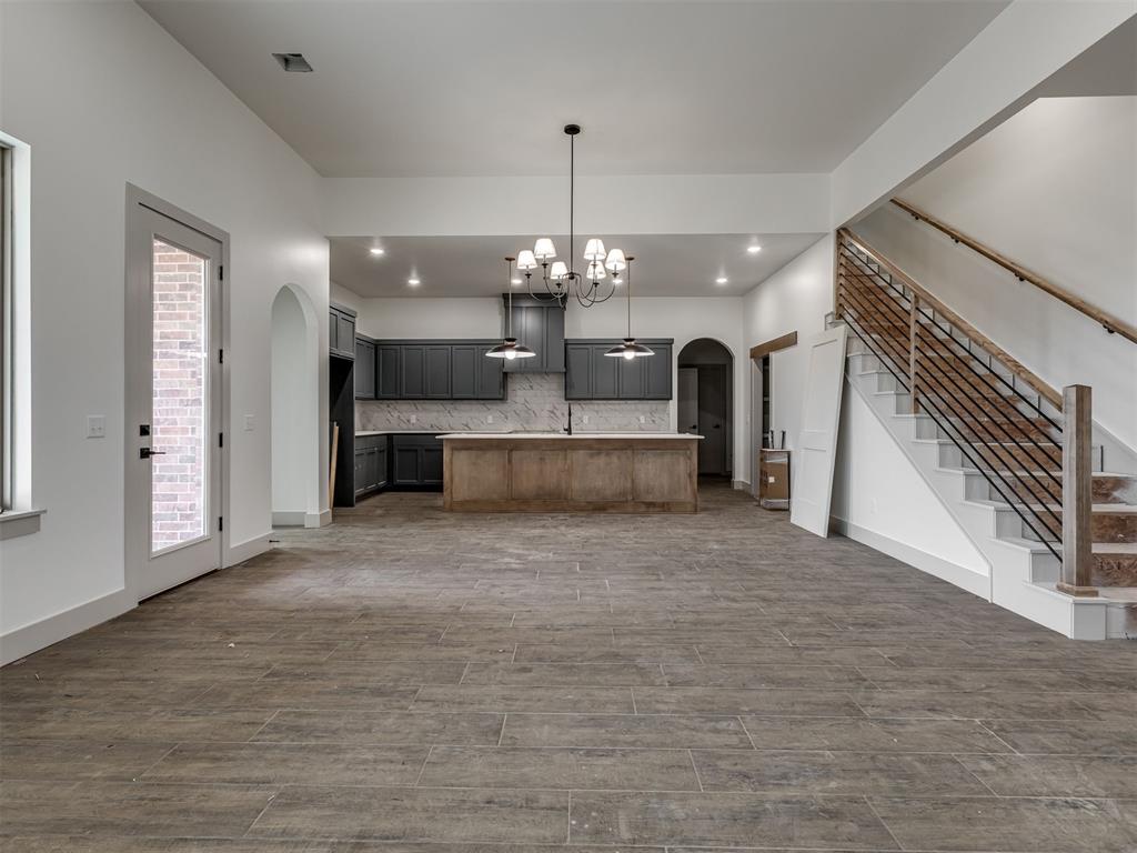 16112 Navarra Way Property Photo 4