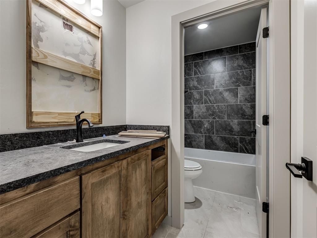 16112 Navarra Way Property Photo 26