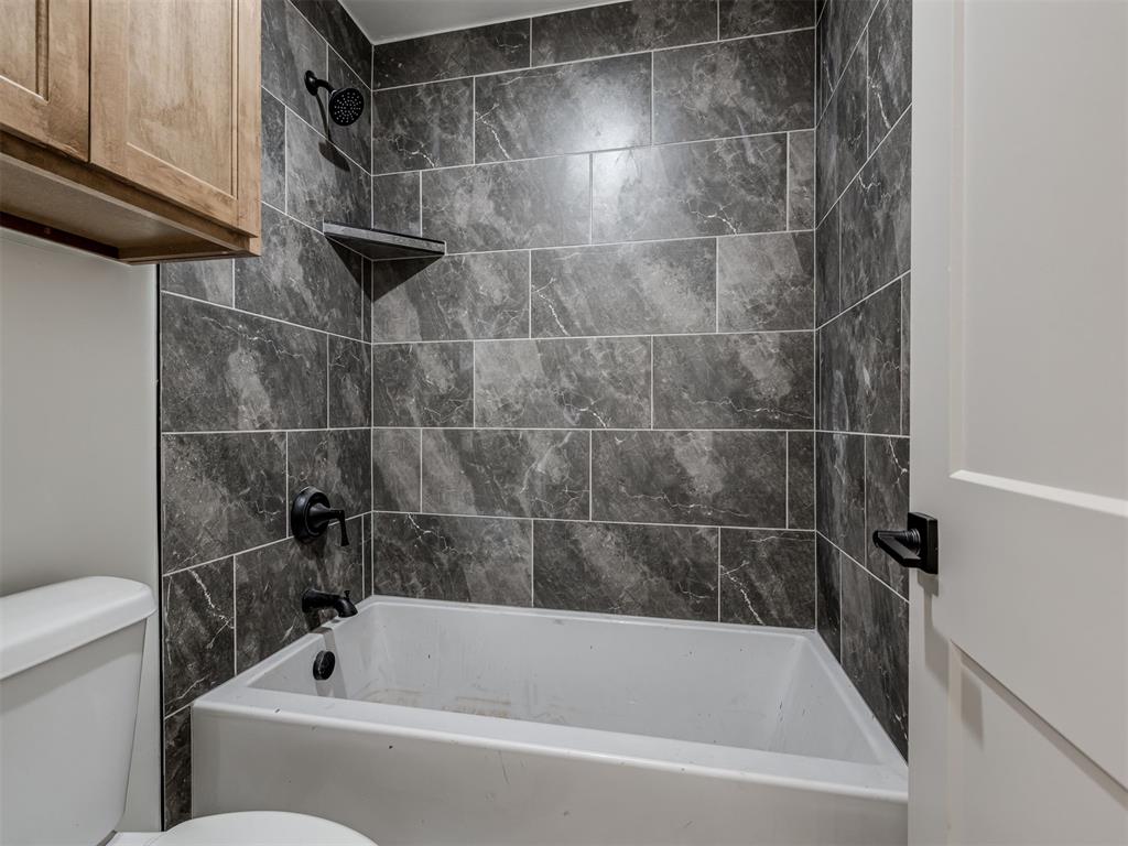 16112 Navarra Way Property Photo 27