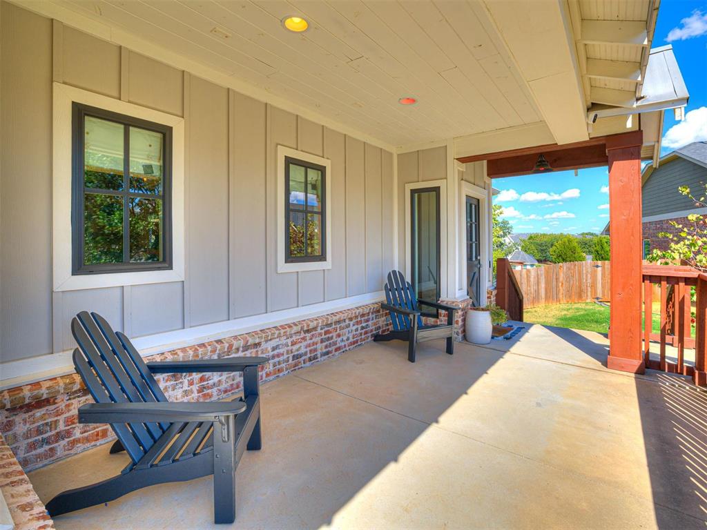 3325 Clock Tower Circle Property Photo 3