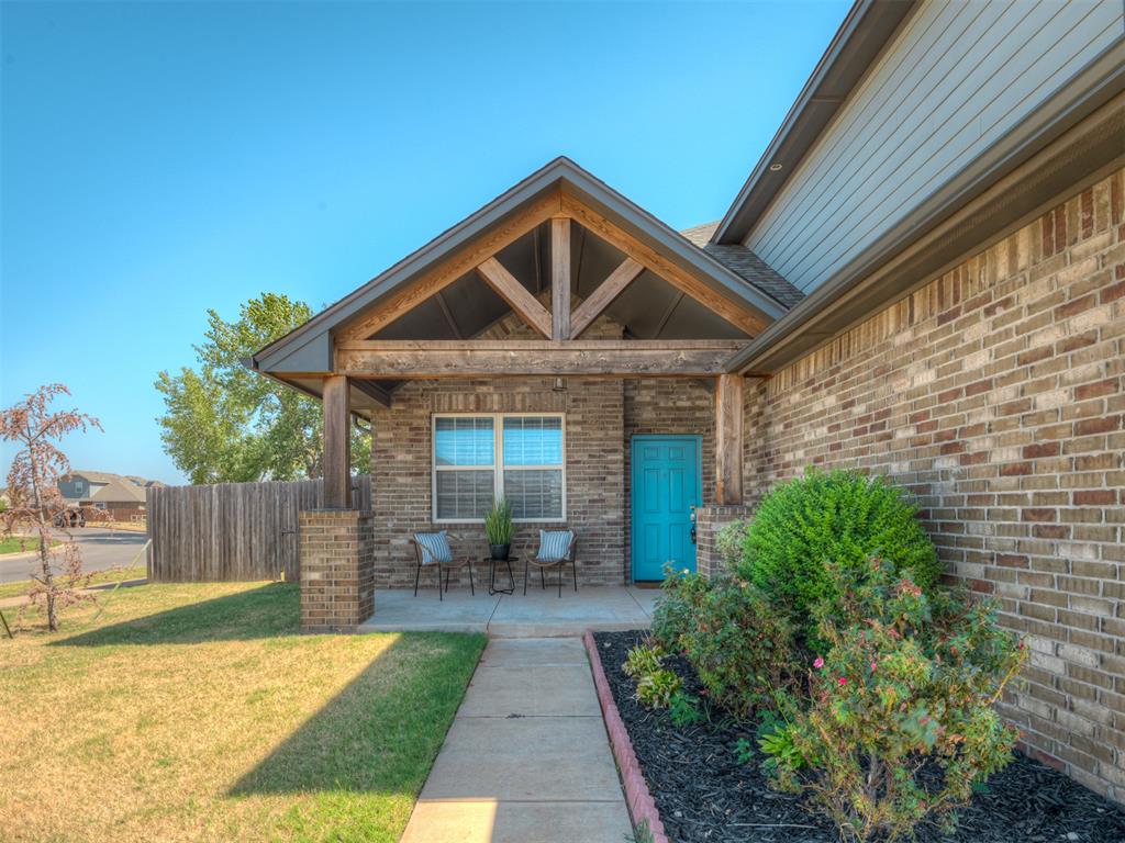 3400 Upland Ridge Drive Property Photo 3