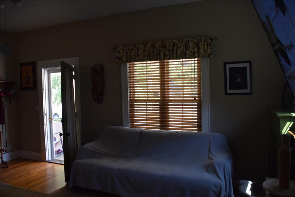 404 S 9th Street Property Photo 8