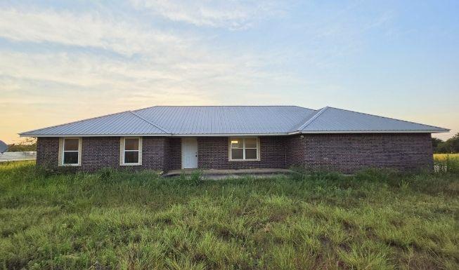 101124 S 3490 Road Property Photo 1