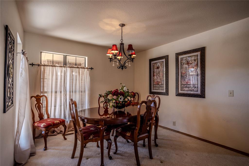 1401 Timber Creek Property Photo 9