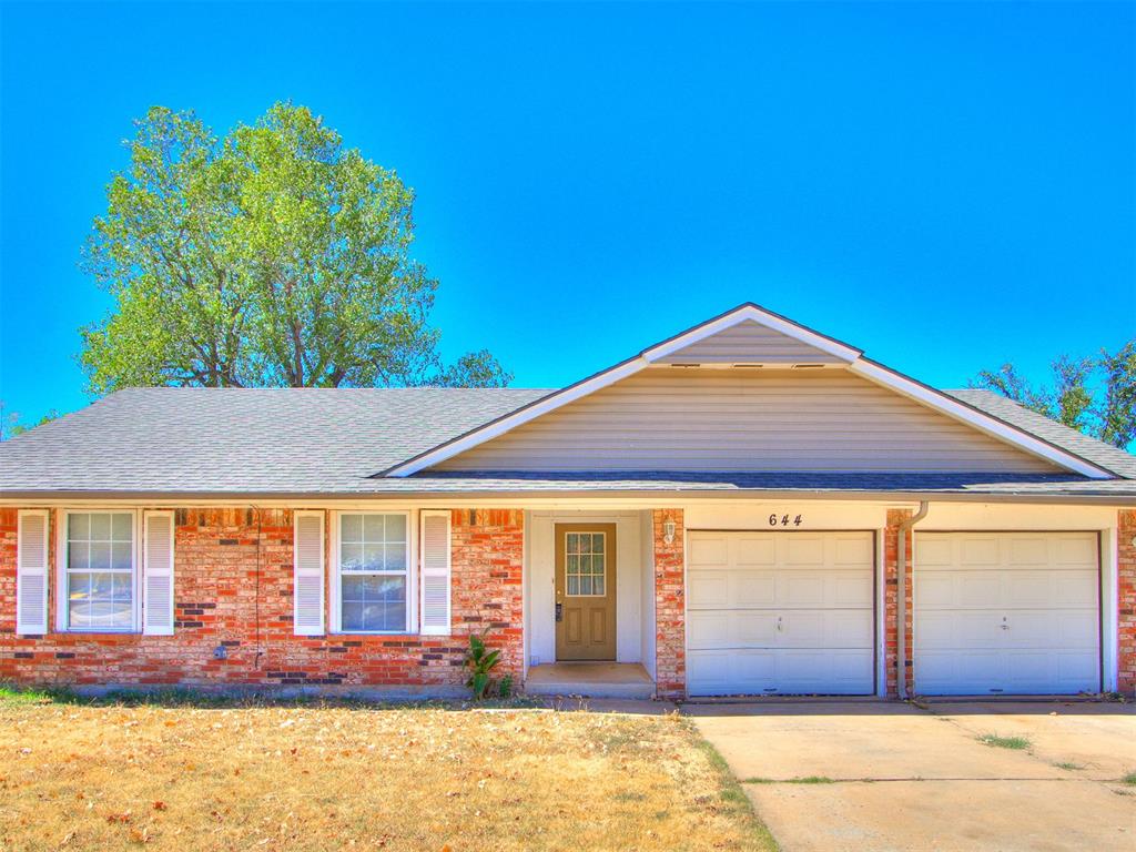 644 Howard Court Property Photo 1