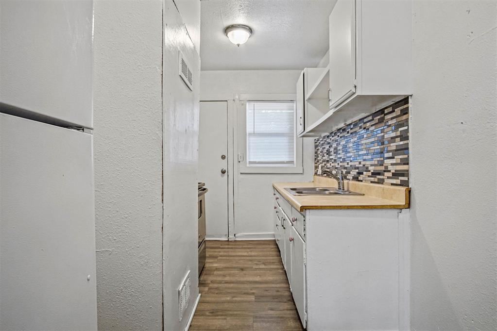 521 Sw 24th Street Property Photo 29