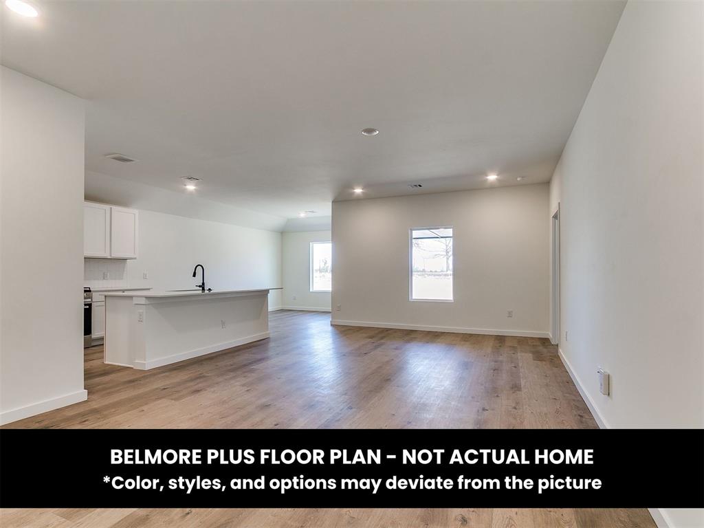 1116 S Bear Lane Property Photo 5