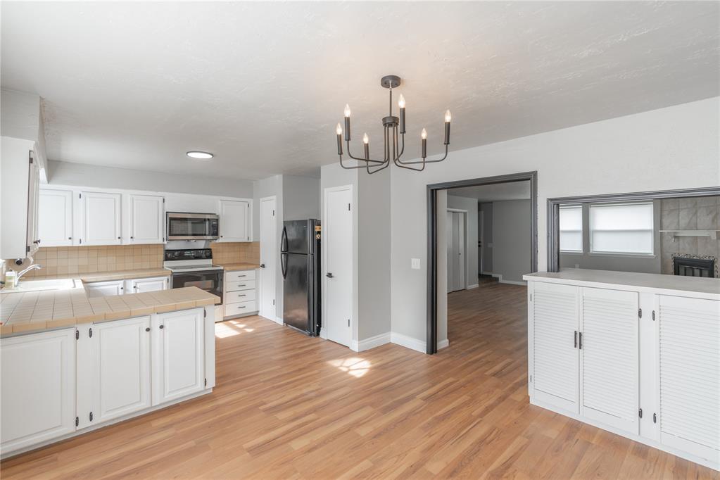3326 Rock Creek Way Property Photo 10