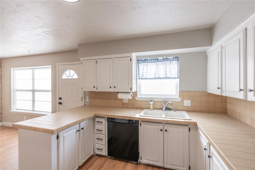 3326 Rock Creek Way Property Photo 14