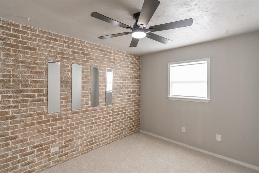 3326 Rock Creek Way Property Photo 24