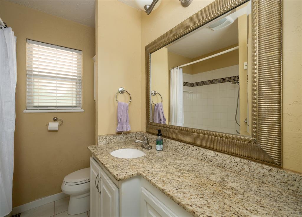 5615 Nw 37th Street Property Photo 15
