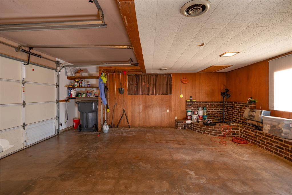 5615 Nw 37th Street Property Photo 22