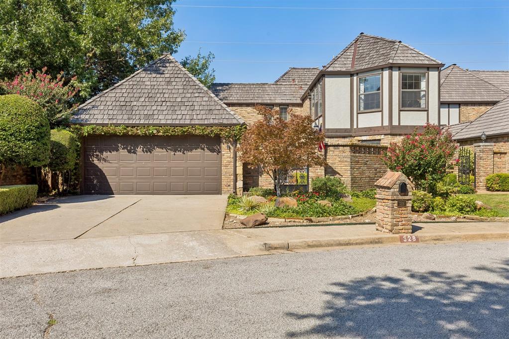 328 Windbrook Drive Property Photo 1