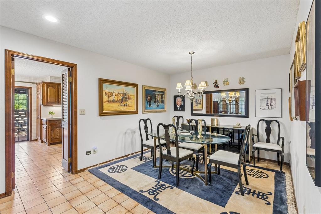 328 Windbrook Drive Property Photo 20