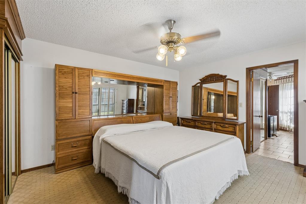 328 Windbrook Drive Property Photo 25