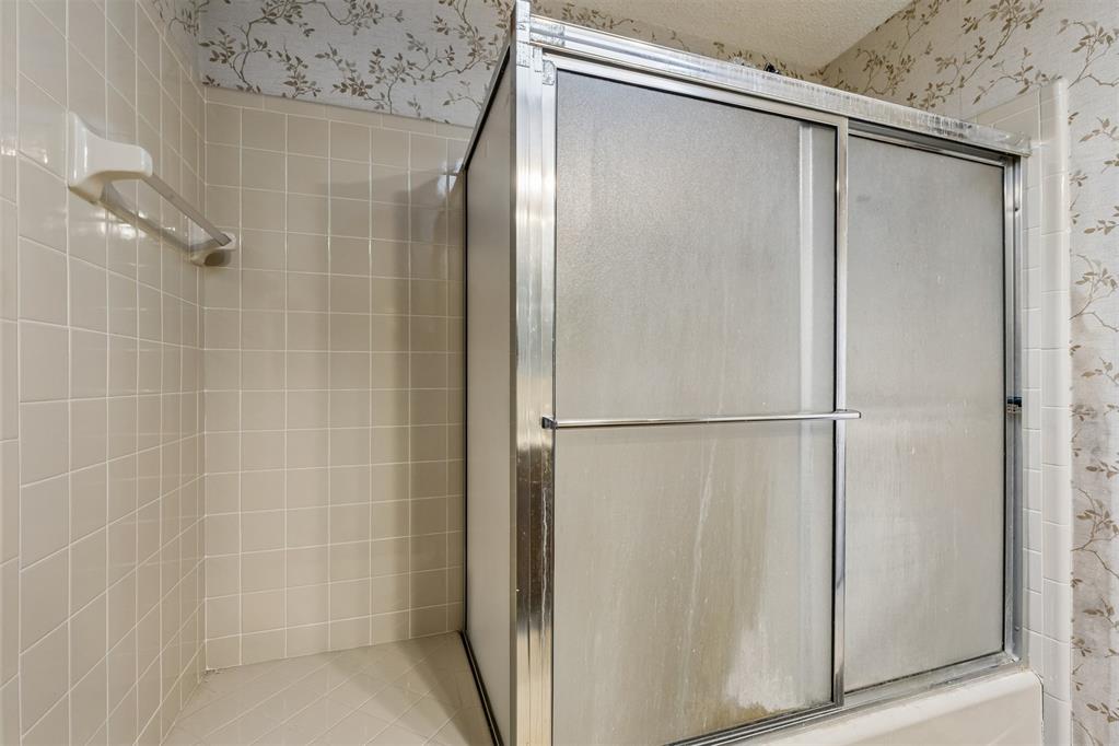 328 Windbrook Drive Property Photo 35