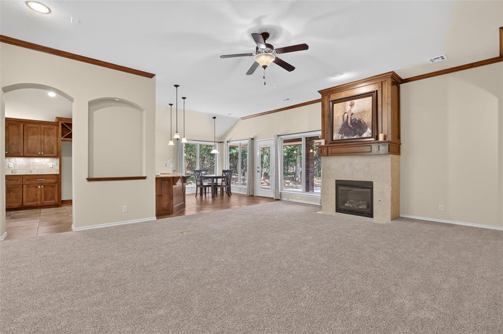 200 Nature Lane Property Photo 4