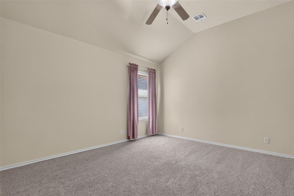 200 Nature Lane Property Photo 12