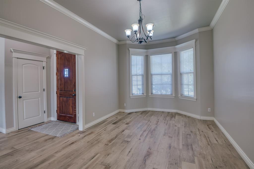 1400 Sawgrass Drive Property Photo 4