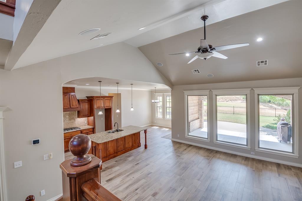 1400 Sawgrass Drive Property Photo 17