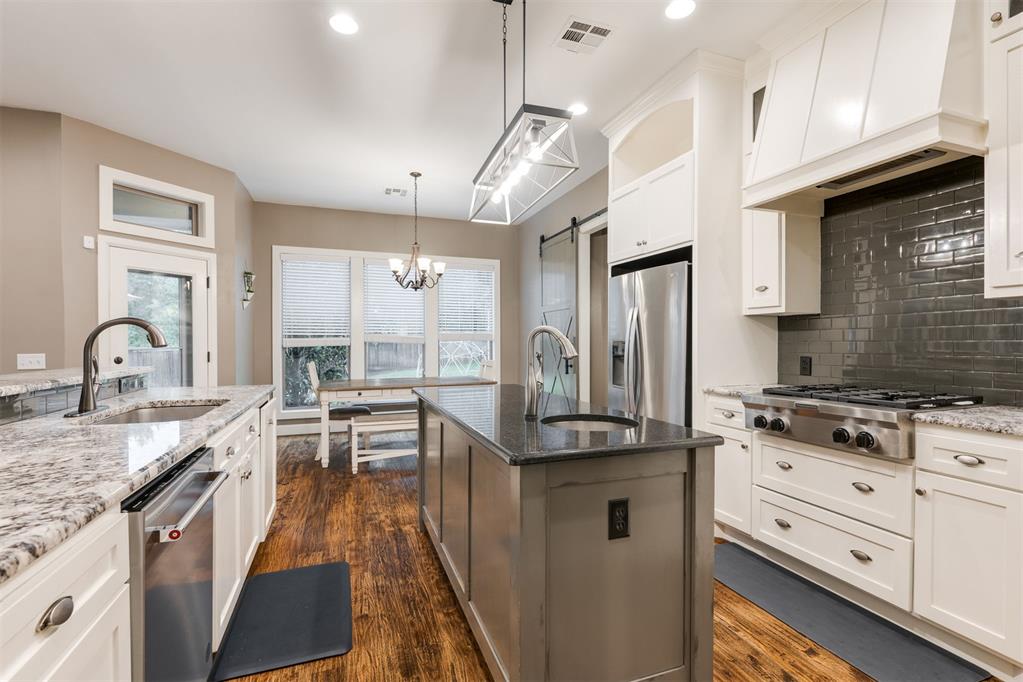 1008 Bayonne Bridge Court Property Photo 9