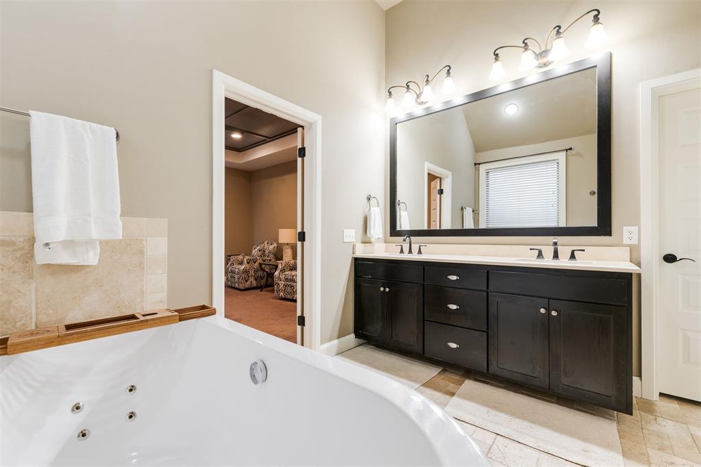 1008 Bayonne Bridge Court Property Photo 11