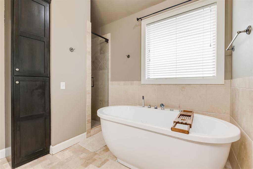 1008 Bayonne Bridge Court Property Photo 17