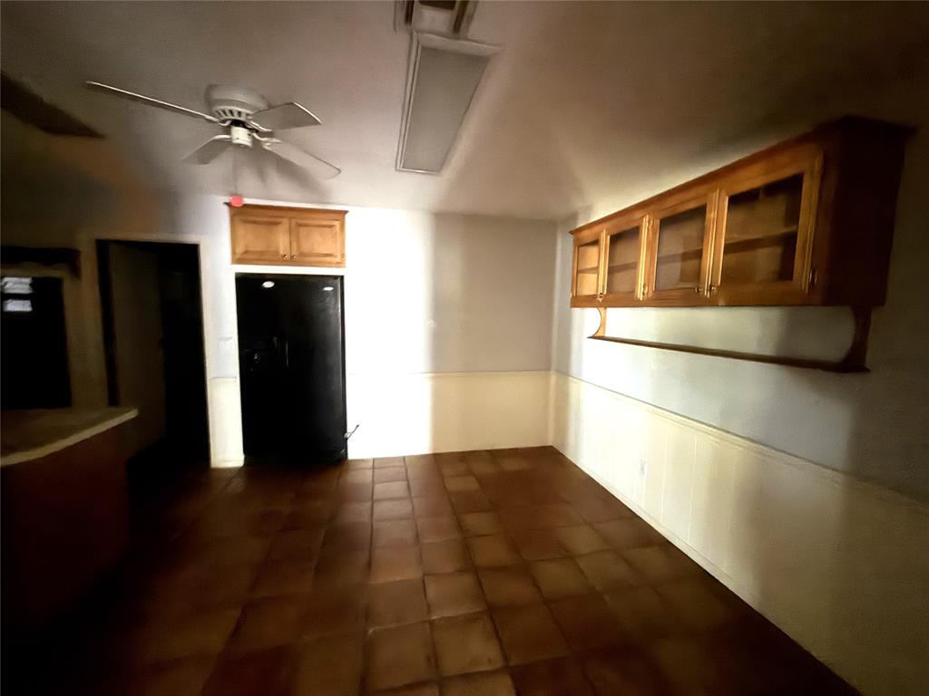 109 W Campbell Drive Property Photo 8