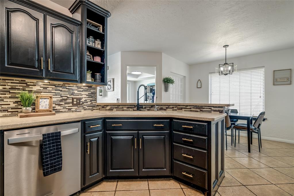 1513 Chisholm Trail Property Photo 24