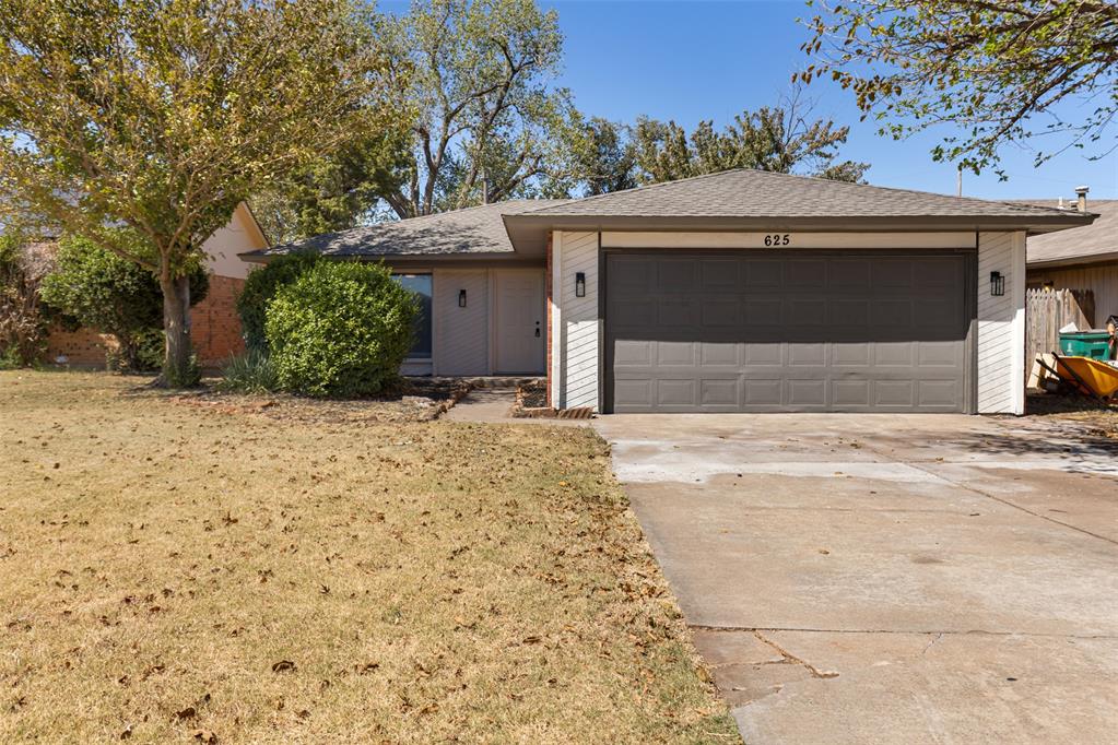 625 Nw 111th Street Property Photo 1