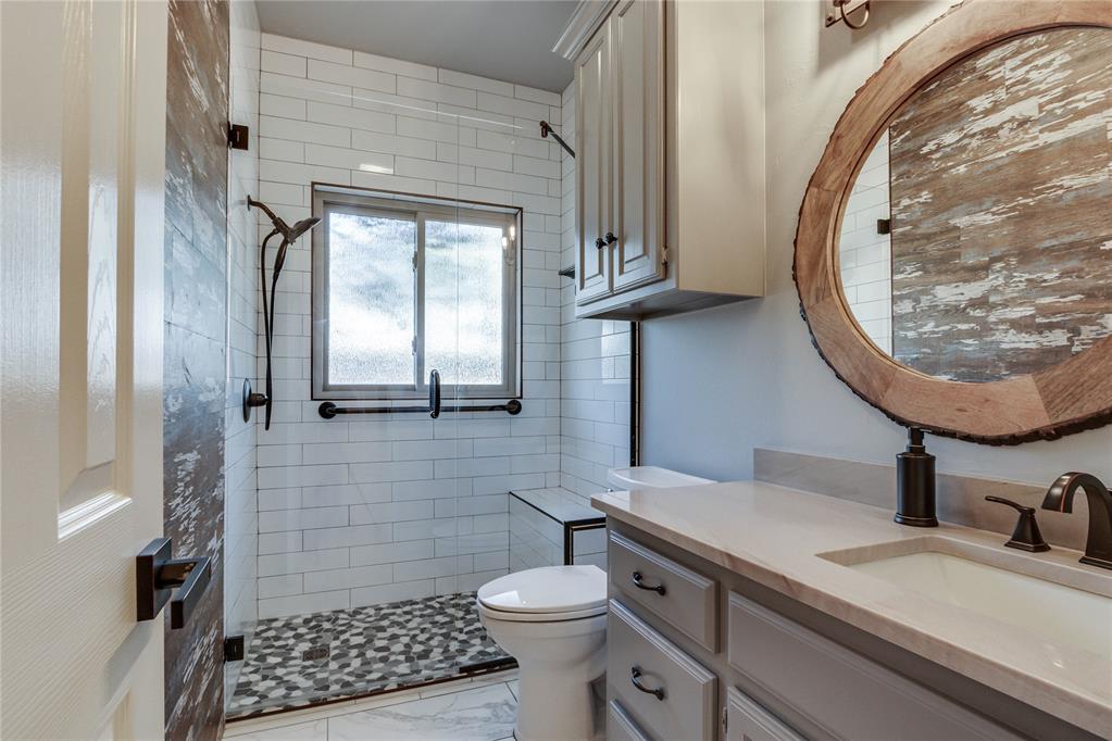 15912 Sheffield Boulevard Property Photo 21