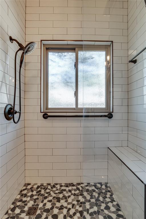 15912 Sheffield Boulevard Property Photo 22