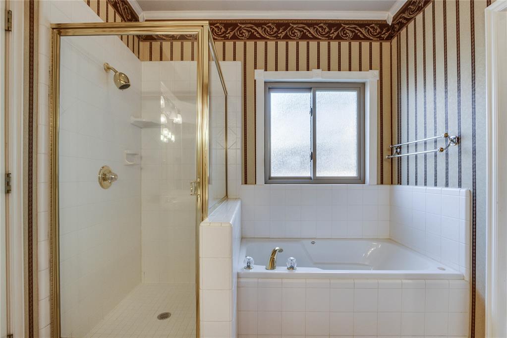 15912 Sheffield Boulevard Property Photo 25