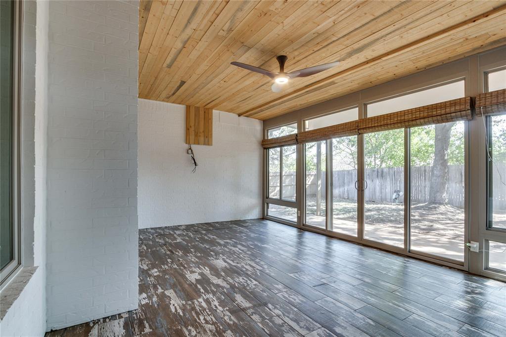 15912 Sheffield Boulevard Property Photo 28
