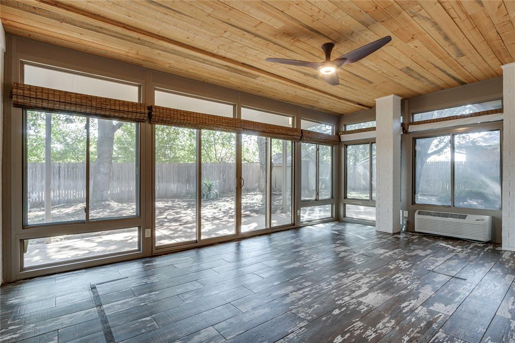 15912 Sheffield Boulevard Property Photo 29