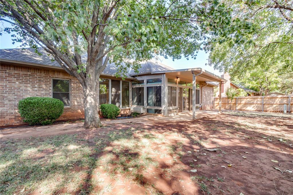 15912 Sheffield Boulevard Property Photo 31