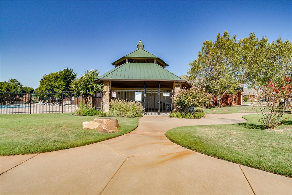 15912 Sheffield Boulevard Property Photo 34